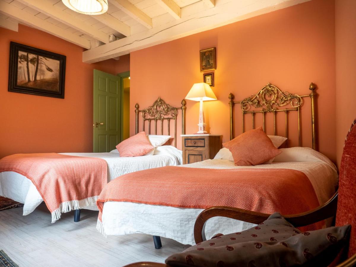 Encantadora Casa De Pueblo Con 5 Hab. En Burgos Санто Доминго де Силос Екстериор снимка