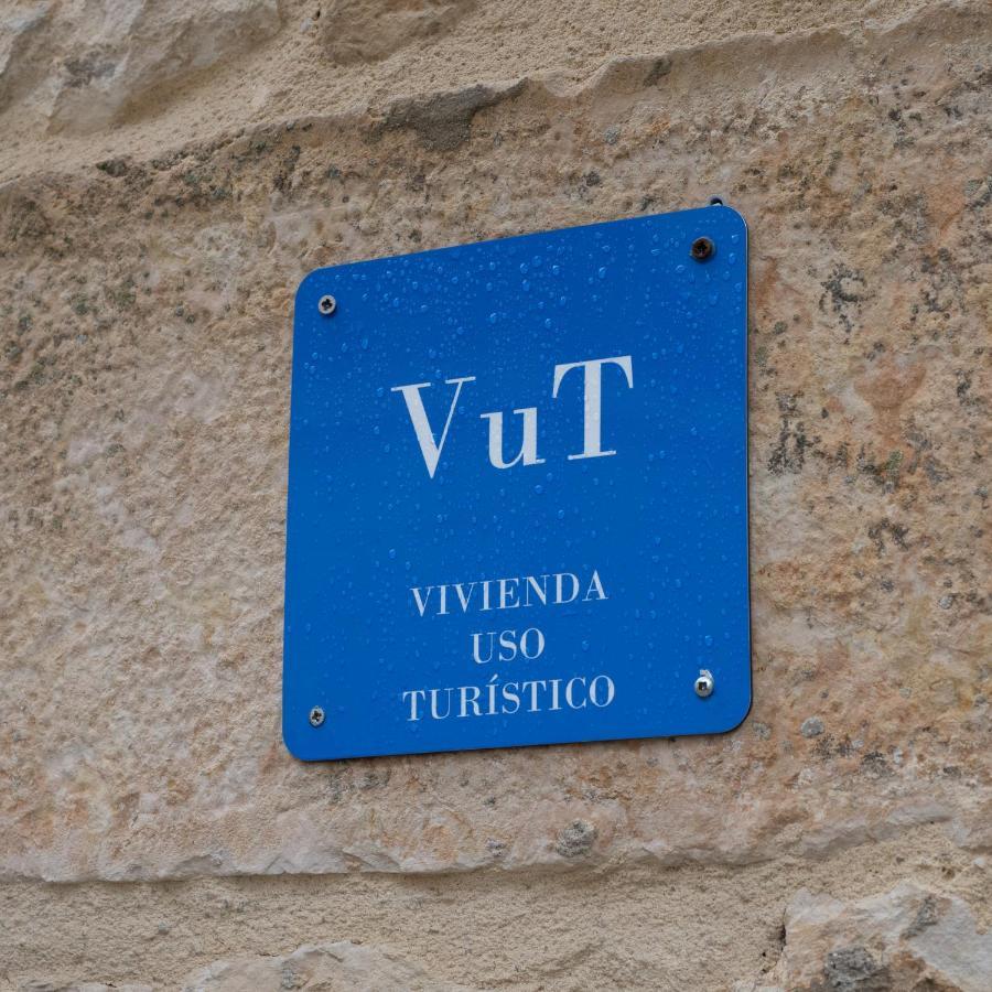 Encantadora Casa De Pueblo Con 5 Hab. En Burgos Санто Доминго де Силос Екстериор снимка